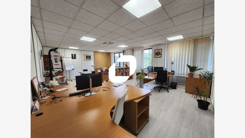 A louer Bureaux 71m² Saint germain en laye
