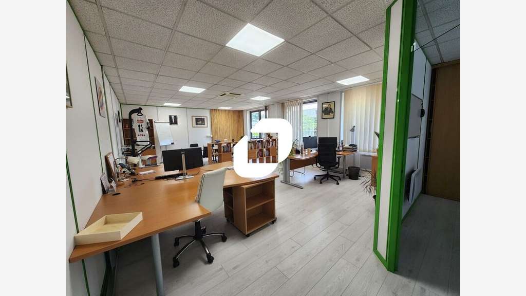 A louer Bureaux 71m² Saint germain en laye