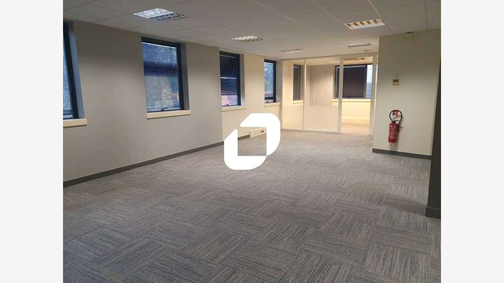 A louer Bureaux 517m² Saint germain en laye