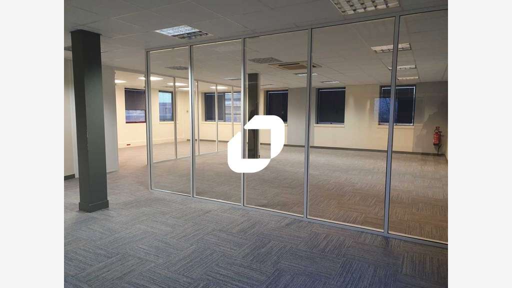 A louer Bureaux 517m² Saint germain en laye