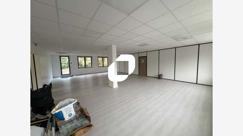 A louer Bureaux 180m² Saint germain en laye