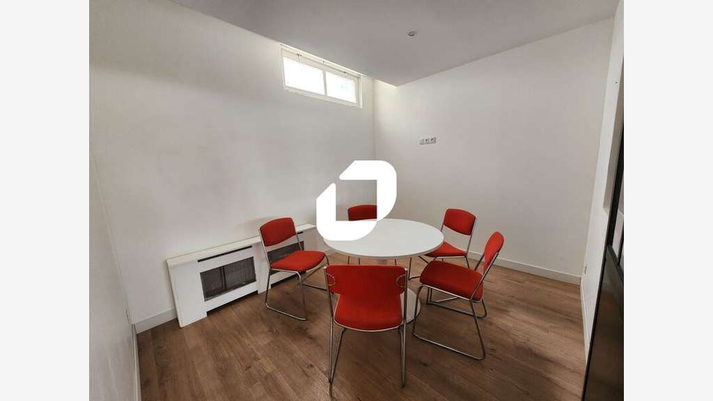 A louer Bureaux 66m² Saint germain en laye