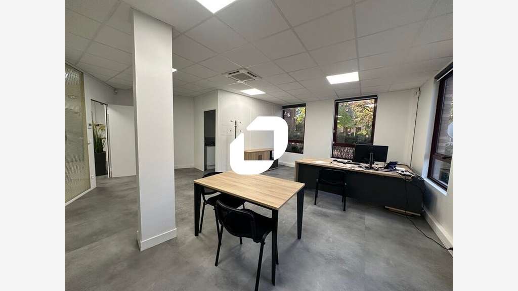A louer Bureaux 160m² Saint germain en laye