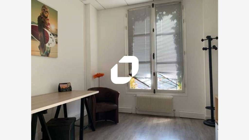 A louer Bureaux 75m² Saint germain en laye