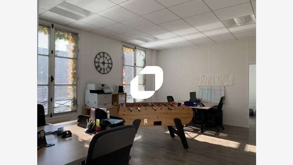 A louer Bureaux 75m² Saint germain en laye