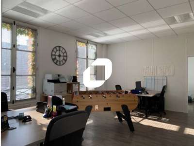 A louer Bureaux 75m² Saint germain en laye
