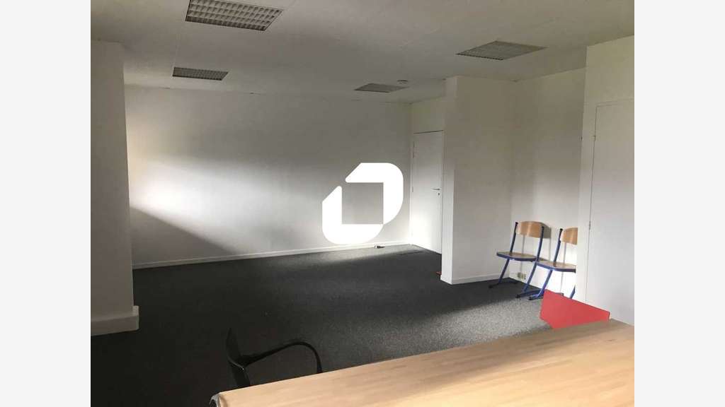 A louer Bureaux 63m² Saint germain en laye