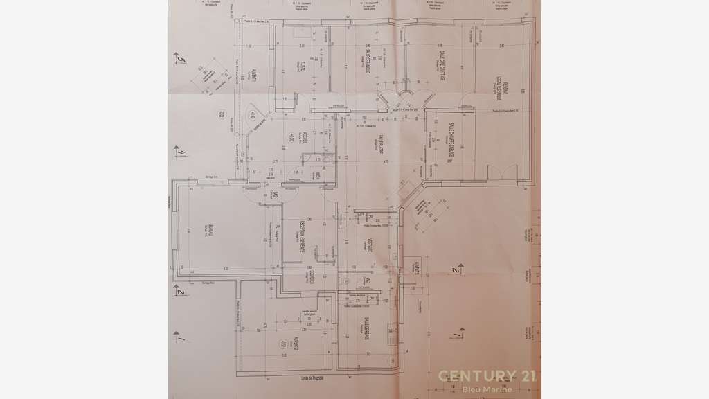Bureaux commerciaux de 181m²