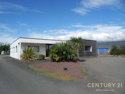 Bureaux commerciaux de 181m²