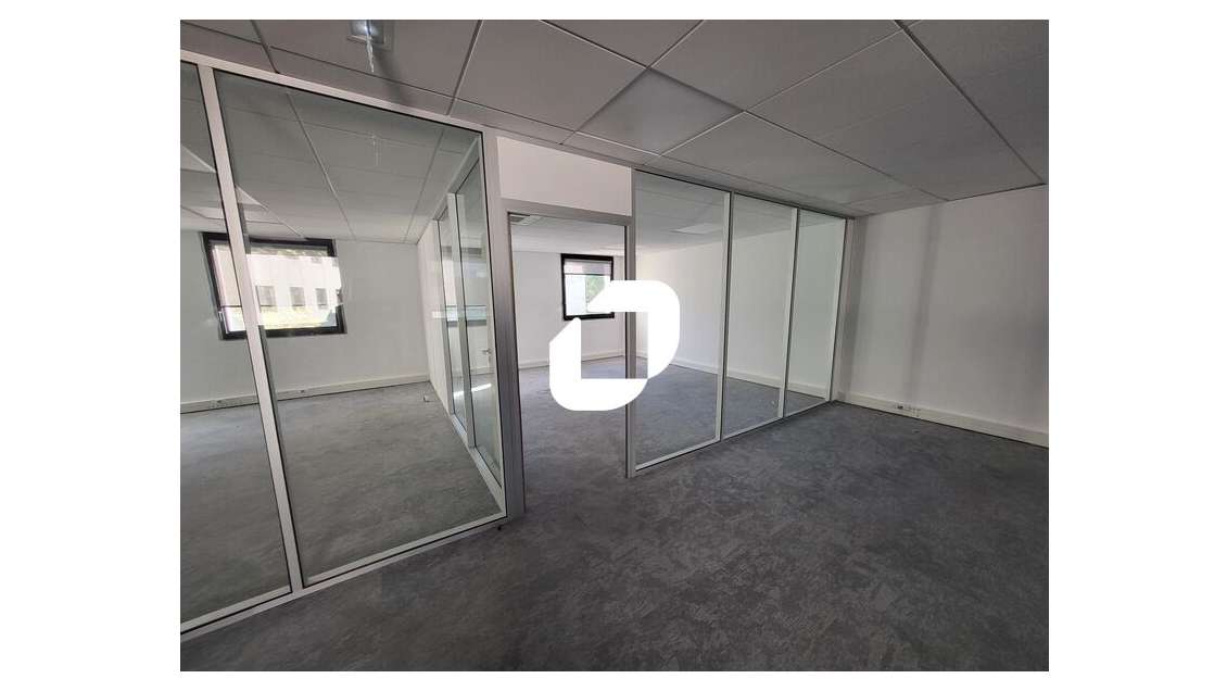 A louer Bureaux 667m² Saint gratien