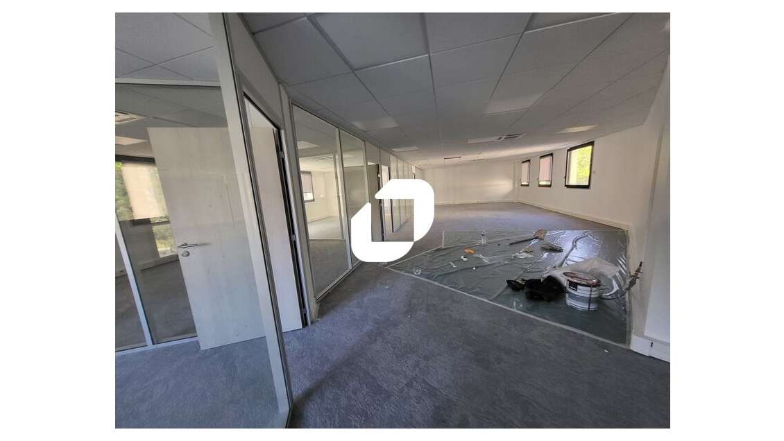 A louer Bureaux 251m² Saint gratien
