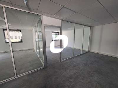 A louer Bureaux 667m² Saint gratien