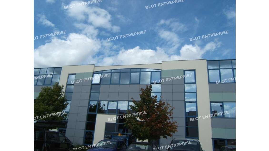 A louer bureaux 150m² à Rennes Nord ALPHASIS 