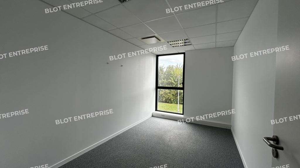 A louer bureaux aménagés 160m² à Saint Grégoire