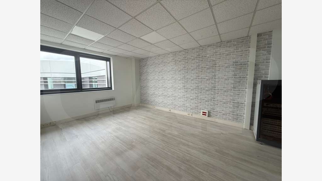 A louer plateau 200m² Espace Performance  