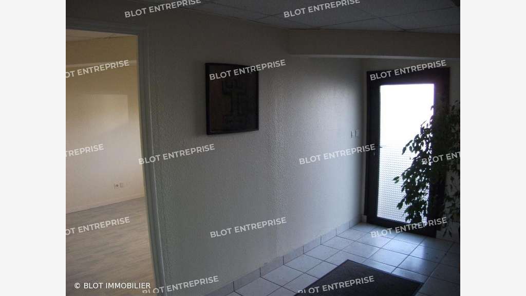 A louer bureaux 59m² à Saint-Grégoire Nord 