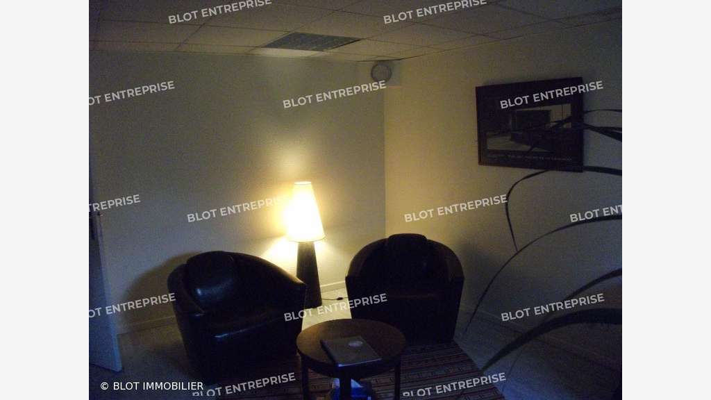 A louer bureaux 59m² à Saint-Grégoire Nord 