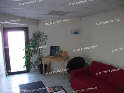 A louer bureaux 59m² à Saint-Grégoire Nord 
