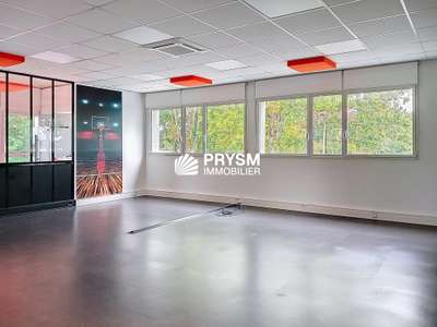 Bureaux modernes de 275m² à louer à Saint-Grégoire