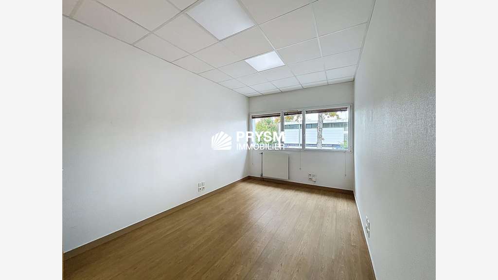 Bureau individuel 14m² RDC à louer Saint-Grégoire