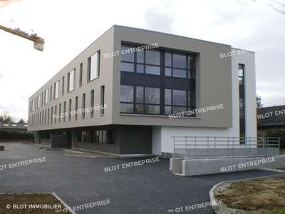 A louer bureaux 262m² RDC à Rennes Nord