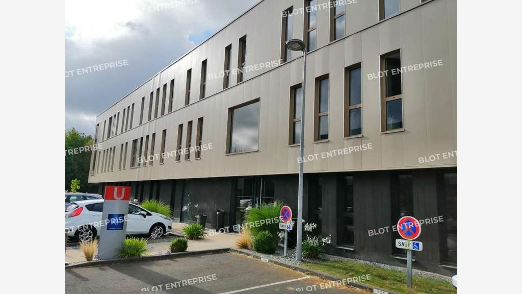 A LOUER - BUREAUX 2 142 m² - SAINT GREGOIRE