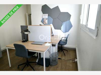 A louer bureau rénové  Saint Herblain Beauséjour 