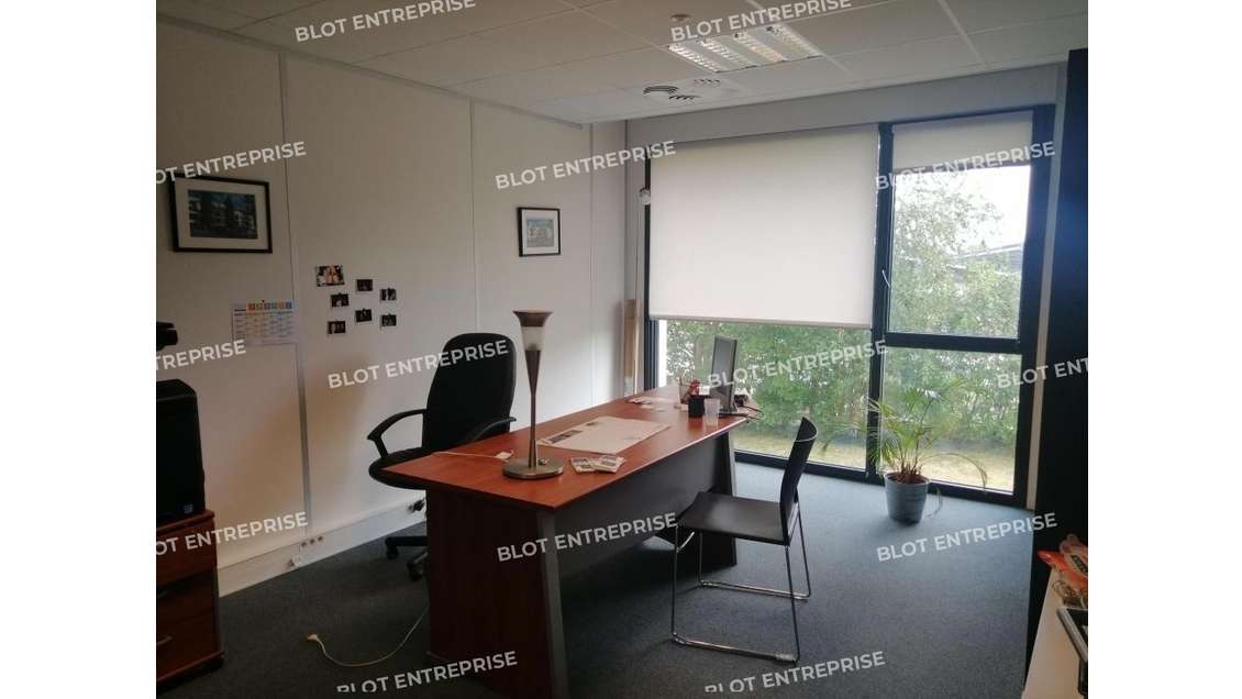 Location bureaux 267m² à St Herblain Zac Ar Mor
