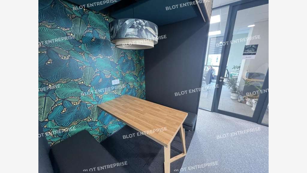 A louer bureaux 238m² à Saint Herblain
