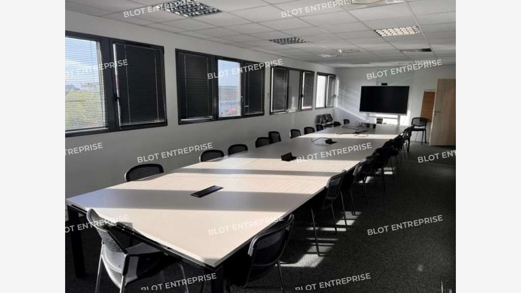 A louer bureaux 450m² St Herblain ZAC Armor