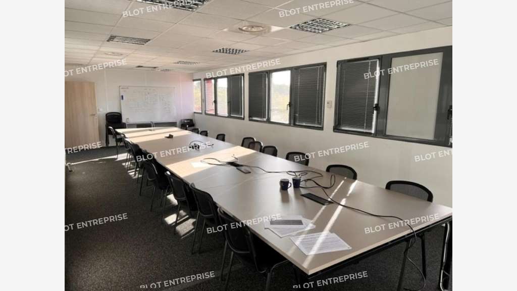 A louer bureaux 428m² St Herblain ZAC Armor
