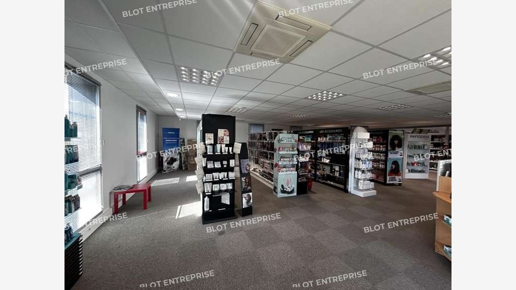 A louer bureaux 155m² à Saint Herblain Atlantis