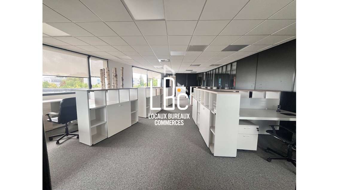 A louer bureau 160m² à Saint-Herblain Zénith 