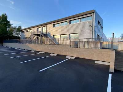 A louer bureaux 600m² à Saint Herblain 