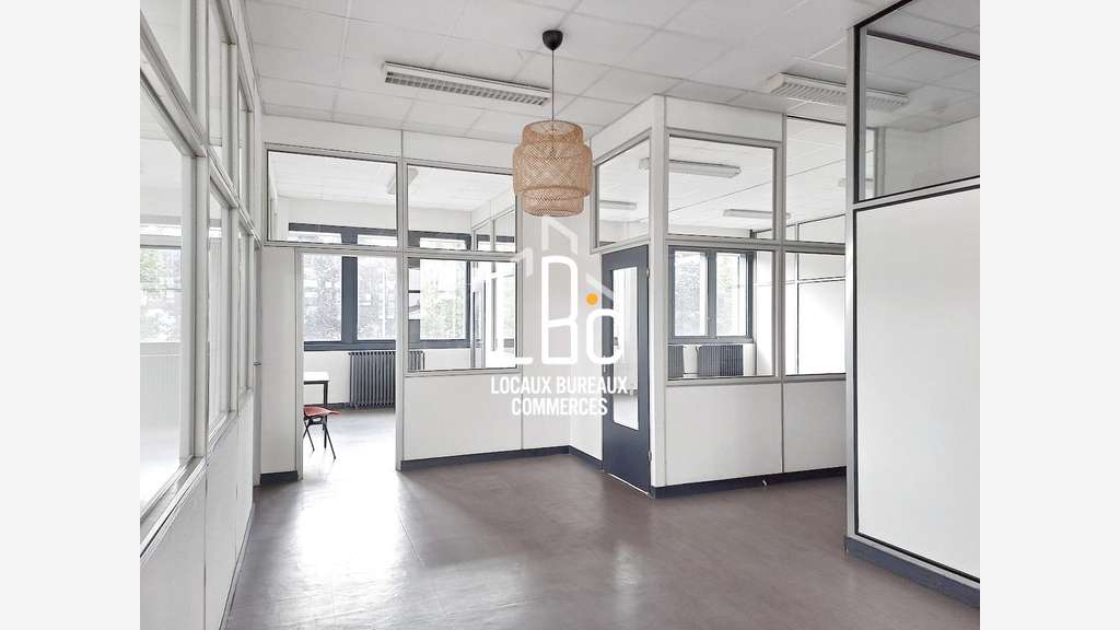 À louer plateau de bureaux 216m² à Saint Herblain
