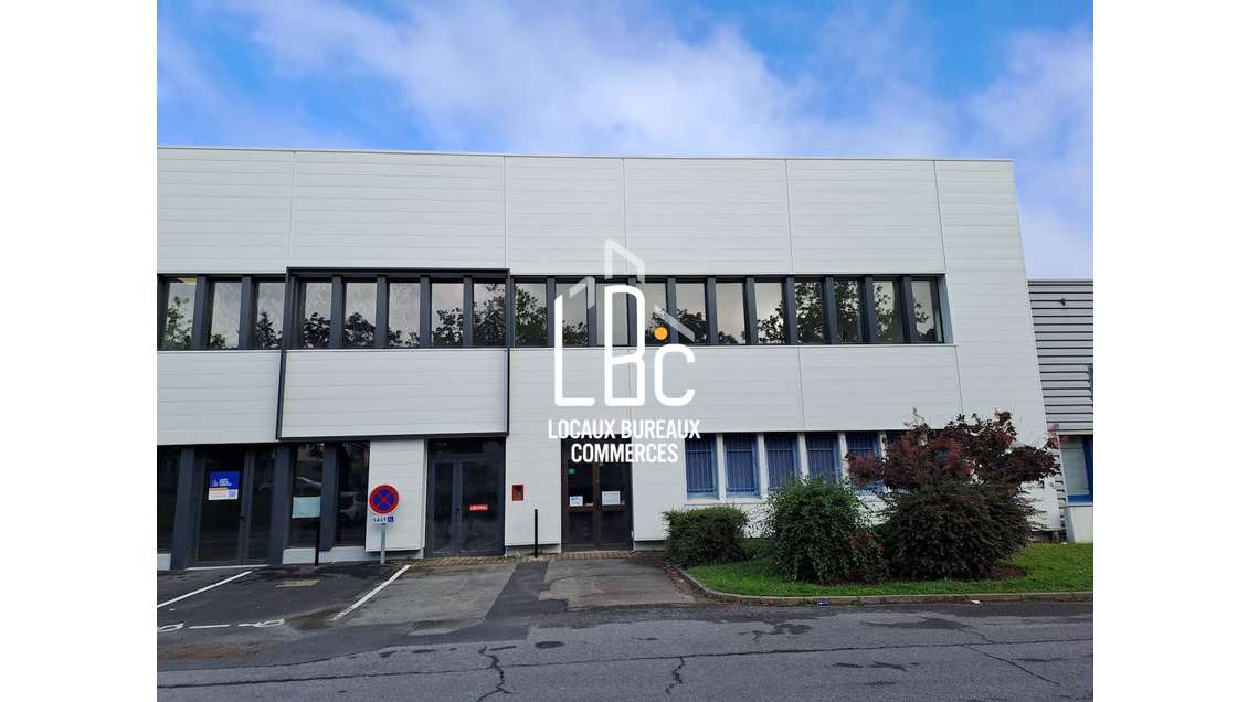 À louer plateau de bureaux 216m² à Saint Herblain 