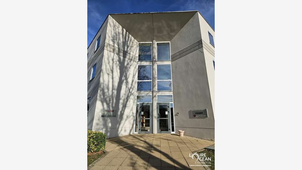 Bureaux 79m² R+1 à louer à Saint-Herblain