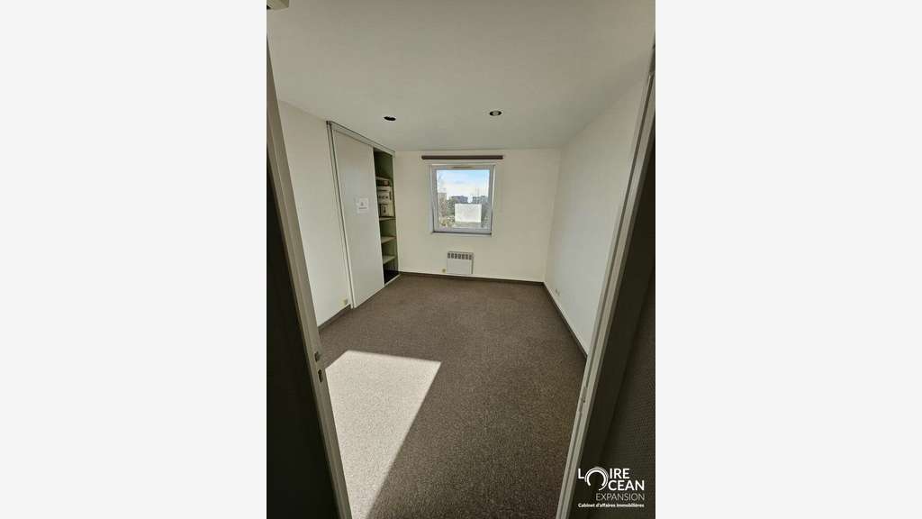 Bureaux 79m² R+1 à louer à Saint-Herblain