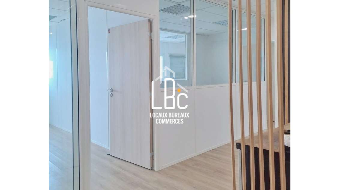A louer bureaux de 120m² à Saint Herblain Atlantis