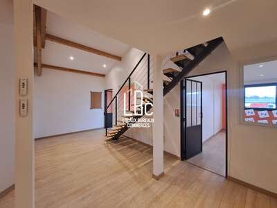 A louer bureaux 120m² en duplex à Saint Herblain