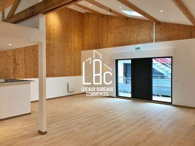 A louer bureaux 120m² en duplex à Saint Herblain