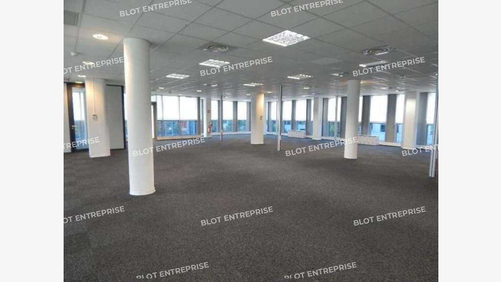 A louer bureaux 727m² Saint Herblain ZAC Armor