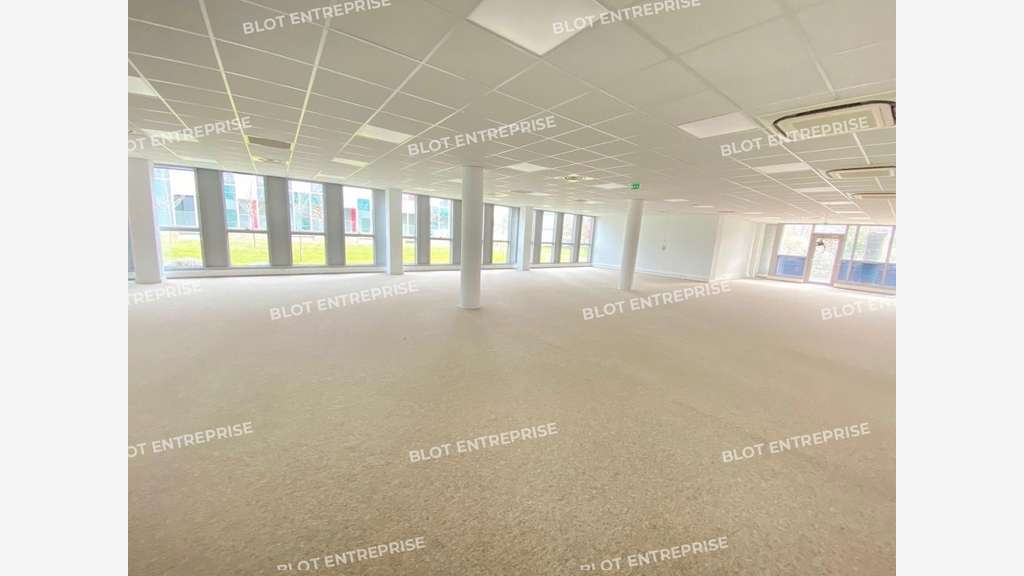 A louer bureaux 236m² ZAC Armor à Saint Herblain