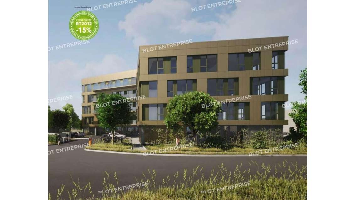 À LOUER - BUREAUX - 3 688 M² - SAINT HERBLAIN