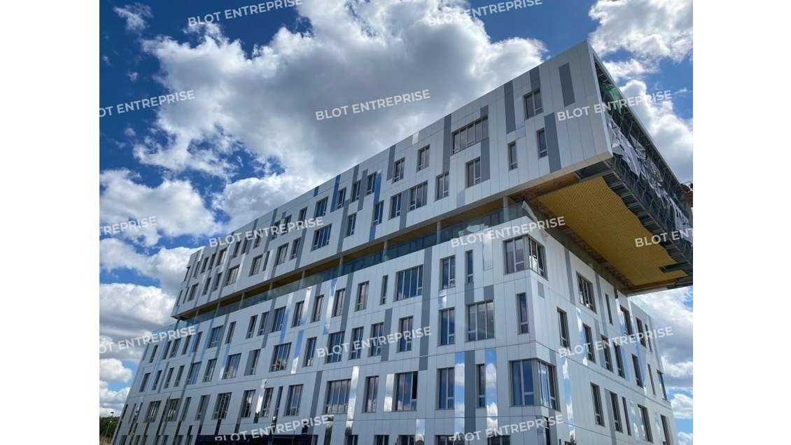 A LOUER - Bureaux - 254 M² - SAINT HERBLAIN