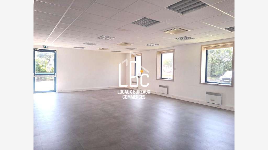 À louer bureaux de 119m² à Saint-Herblain Atlantis