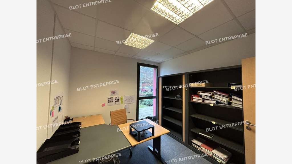 A louer bureaux 127m² à Saint-Herblain