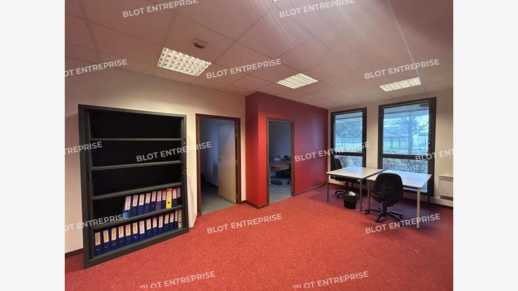 A louer bureaux 127m² à Saint-Herblain