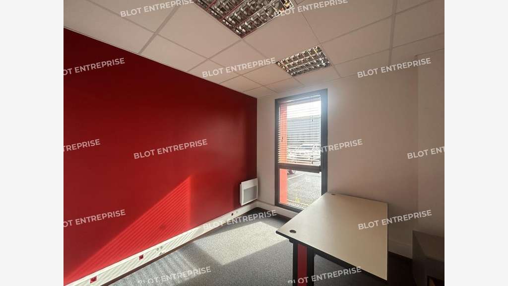 A louer bureaux 127m² à Saint-Herblain