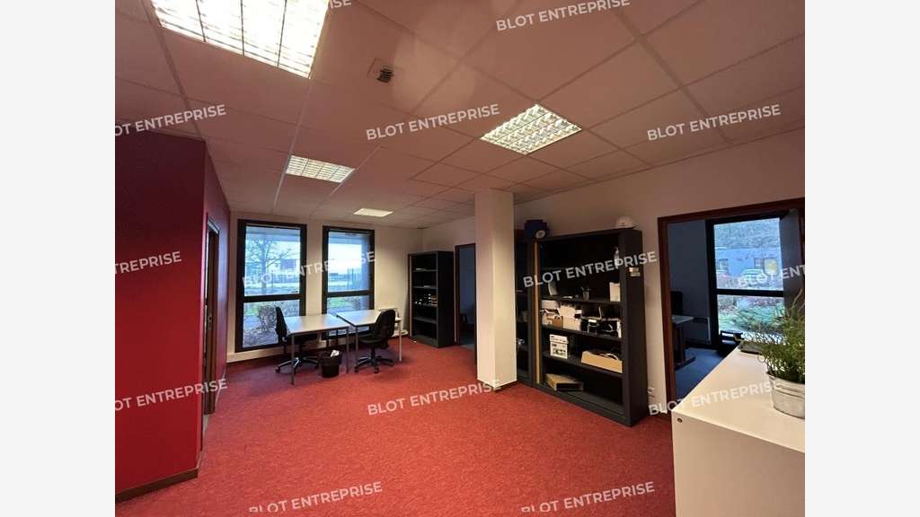 A louer bureaux 127m² à Saint-Herblain